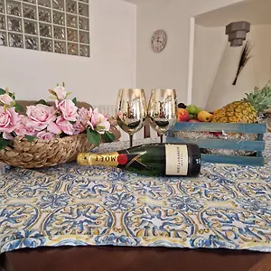 villa-margot-mondello.sicilyhotelsitaly.net/